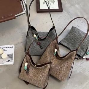 Túi xách nữ đan thủ công 2026 Túi tote đan cói nữ mẫu mới phong cách retro thời thượng đa năng dung tích lớn đeo vai.