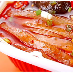 Steamboat Lazy HotPotJiao Zhi 椒吱 (熊猫) 自热小火锅 一个人的懒人 self heating small fast food spicy vegetarian hot pot