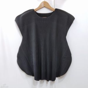 Miyake Pleated T-shirt Quality Cap Sleeve Solid Color Free Size #1402