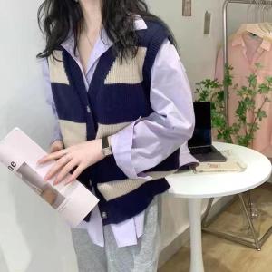Stripes Vest Cotton Knitted Casual Knitted Sleeveless Jacket Fashion Casual V Neck Waistcoat Women Short Top   F1165