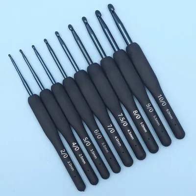 Blue color Crochet Hook Anti Slipped crochet hook set with Silicone handle Crochet Needle