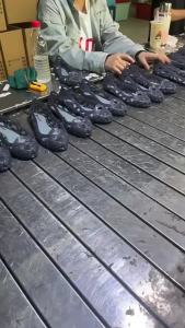 CODSoutheast Asian Style Jelly Sandals Anti-Slip Large Size Lightweight Sports Dancing Shoes Nest Hollow out Womens Flats