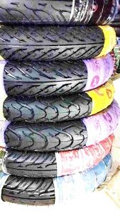 Ban Motor Matic Tubeles 80/90-14 & 90/90-14: Pilihan Terbaik untuk Honda Beat, Vario, Spacy, Mio, Spin, Fino, Xeon