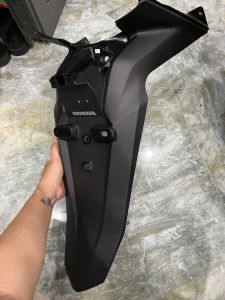 Dè chắn bùn biển số xe SH 2020 đến 2023 dòng 125i và 150i zin hãng Honda