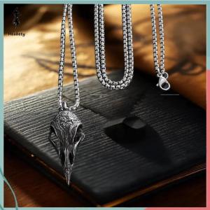 ส่วนลด 10 บาท สำหรับการซื้อ 1 ชิ้น จี้รูปหัวกะโหลกรูปอีกาสไตล์ย้อนยุคสร้อยคอรูปนกสำหรับผู้ชายเครื่องประดับส่วนบุคคลของขวัญนำโชค