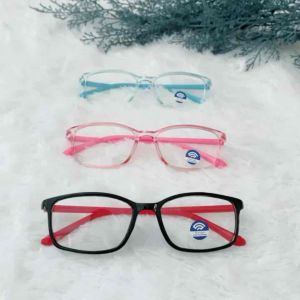 แว่นกรองแสงสีฟ้า แว่นถนอมสายตาสําหรับเด็กโตและผู้ใหญ่