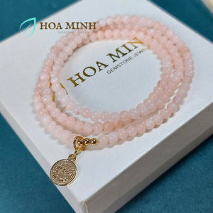 Vòng tay quấn 3 đá Beryl hồng pastel size hạt 4 li phối charm đồng tiền xinh xắn thời trang hợp mệnh Hỏa Thổ Kim | Hoa Minh Gem