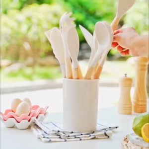 MLADEN Silicone Cooking Utensils Set With Wooden Handle Colorful Non-stick Pot Special Cooking Tools Set Heat Resistant