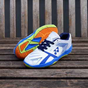 (COD) Sepatu Yonex Badminton Anak BONUS kaos kaki bisa COD / olahraga / sepatu bulu tangkis / sepatu sport / running shoes / futsal / volley / voli / sepatu tenis meja