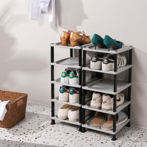 The new plastic five-layer shoe rack is assembled at will stacked shoe storage rack is sorted and placed and the shoe rack at the door of the living room is arranged.
