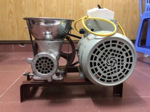 Máy ép cám viên.Bệ xay đùn cám chim cám gà đùn cám lợn xay nghiền xương thịt hoàn thiện mô tơ