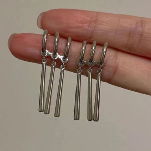 aiqiu 1คู่หนึ่งชิ้น Zoro อะนิเมะต่างหูเจาะสำหรับผู้หญิงผู้ชายคอสเพลย์ต่างหูแฟชั่นต่างหูสามชิ้นต่างหูห้อยยาว