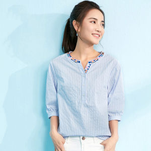 Wulove โปรโมชั่น🔥เสื้อผ้าแฟชั่นผู้หญิง เสื้อผู้หญิง2023 ดีเทลลายทาง คอเสื้อแต่งลวดลายและกระดุม รุ่นเข้าใหม่ขายดีทุกสี🎏