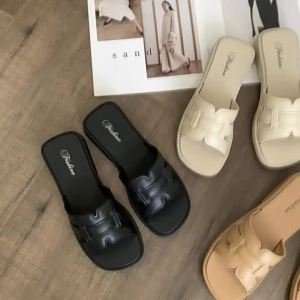 [Free Shipping] WomenS Stylish Summer Outdoor Slippers Home Non-Slip Soft-Soled Slide Sandals 2025 New Model