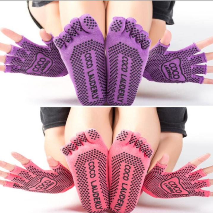 2PC Pair/Set Yoga Toe Socks Gloves Set Women Pure Cotton Sweat Absorbing  Yoga Sports Socks and Gloves, yoga socks non slip for women and men with  anti slip grips fitness