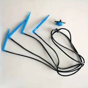 ระบบน้ำหยด4ทิศทาง 2L4L8L ระบบจ่ายน้ำหยดไมโครโพลว์ สำหรับการประหยัดน้ำชลปะทานเรือนกระจก 1ชุด