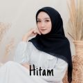 JILBAB SEGIEMPAT BELLA SQUARE .HIJAB SEGI 4 BELLA SQUARE. KERUDUNG SEGI EMPAT POLOSS4 Bella Square Laser Hijab Terbaru Ukuran 115 x 115cm Kerudung butik Terbaru. 