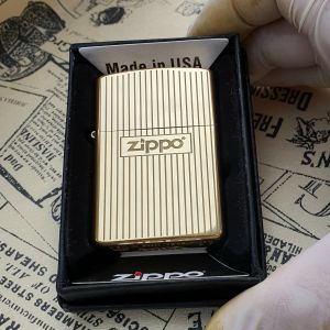Bật Lửa Zippo Đồng Nguyên Khối Kẻ Sọc Mộc Đáy Ngược Đời La Mã XIII ( Tặng Phụ Kiện)