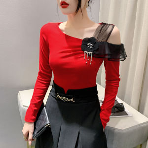 Áo sơ mi dài tay Mùa Thu Yimei màu đen áo lưới hở vai phối cảnh Áo thun cotton gợi cảm mới 2023 cho nữ