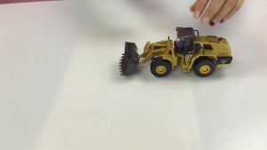 HUINA 1:50 dump truck excavator Wheel Loader Diecast Metal Model Construction Vehicle Toys for Boys Birthday Gift Car Collection