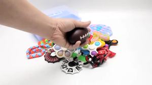 Fidget Toys ，  Infinite cube ， Magic Stress Relief Dice