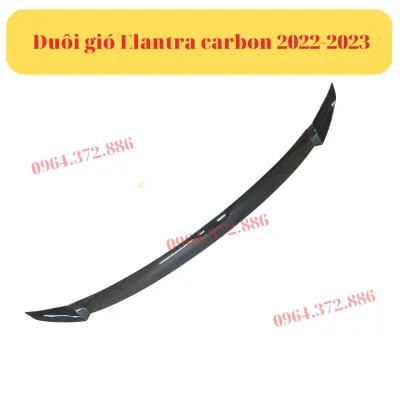 Đuôi gió liền cốp CARBON xe Huyndai Elantra 2022 - 2023 Mẫu nhúng sơn vân Cacbon sáng bóng bền đẹp