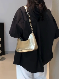 Trendy Solid Color Underarm Handbag with Chain Strap PU Leather Casual Zippered Shoulder Bag for Womens Daily Fashion