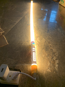 Bóng đèn led tuýp T8 công suất 9W sử dụng điện áp 220V chiều dài 60cm chống nước tốt có sẵn phích cắm (nhiều màu sắc)