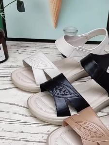 [Free Shipping] Genuine Cowhide Leather Mom Sandals For Middle-Aged And Elderly Fashionable Summer Comfortable Flat-Soled New Soft Leather Non-Slip Soft Sole 2026 WomenS Shoes