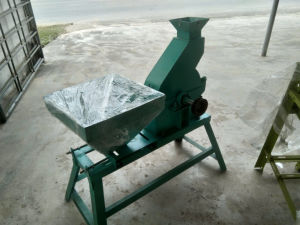 Khung máy nghiền tre 15 búa.Vỏ máy nghiền vỡmịn ngô hạt