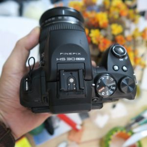 Máy ảnh Fujifilm Pinepix HS30 EXR compact cao cấp của Fujifilm quay chụp đẹp Màn Hình 3 Inch Máy Ảnh Fujifilm - Lazada