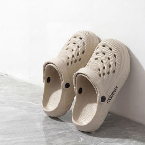 Free Shipping MenS Summer Outdoor Clogs Non-Slip CoupleS Closed-Toe Sandals Suitable For Outdoor Activities Beach Sports And Driving Breathable And Versatile For Two-Way Wear