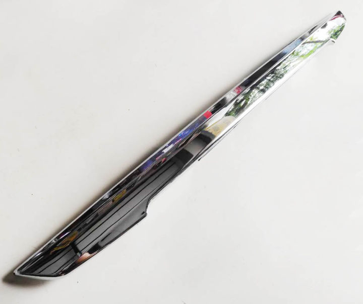 Toyota Innova 2012 Chrome Trunk Lid Replacement | Lazada PH