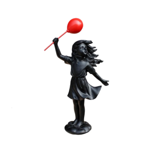 Cô gái cầm tượng bóng bay đồ trang trí phòng trang trí bàn phòng khách trang trí giá sách