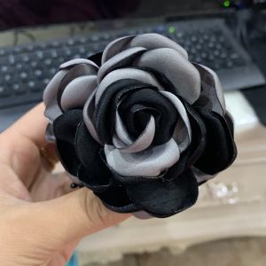 Korean Style Large Rose Flower Hair Clips for Women Hair Clip Fabric Hair Claw Clip Elegant Rose Hair Pin Flower Hair Accessories