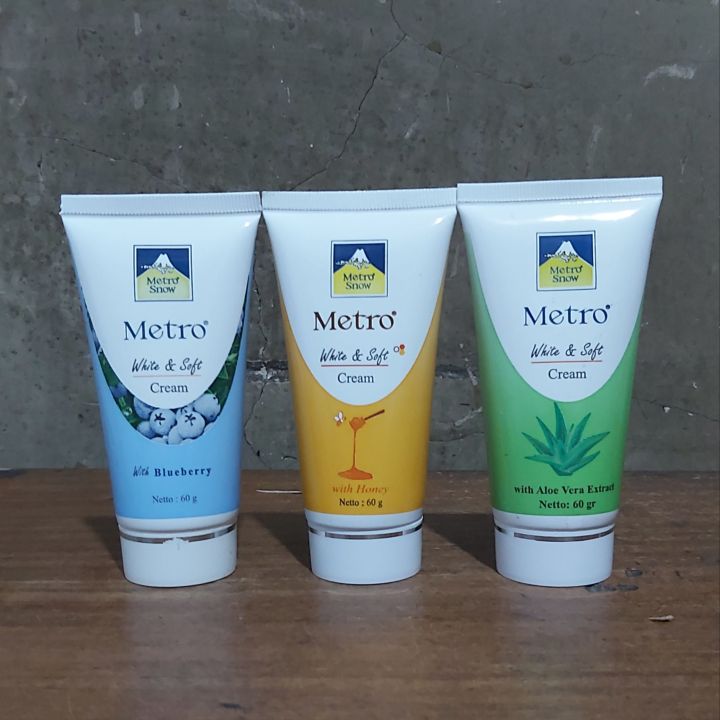 Metro Snow White and Soft Cream Kemasan Tube 60 gram 1 PCS : Biru (with  blueberry) Oranye (with honey) Hijau (with aloe vera extract) / Cream  Pelembab Hazeline Metro Snow Tube - Lazada | Lazada Indonesia