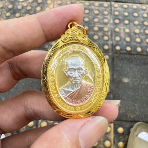 หลวงพ่อรวยปาสาทิโก เสาร์๕รวยพญาไก่ ปี๖๐ วัดตะโก อ.ภาชี งานลงยาสามก.