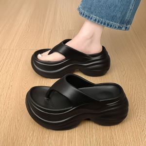 [Free Shipping] Cartoon Flip-Flops For Women 2026 Summer New Model Thick-Soled Suitable For Outdoor Wear Beach Vacation Solid Color Cute Casual Sandals