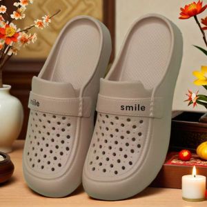 Free Shipping WomenS Summer Soft-Soled Non-Slip Casual Versatile High-End Lightweight Outdoor Half-Slippers With Holes