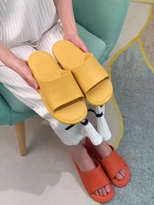 In-Stock All-Season Home Solid Color CoupleS Sandals Durable Stylish Non-Slip Suitable For Both Men And Women For Indoor And Outdoor Use