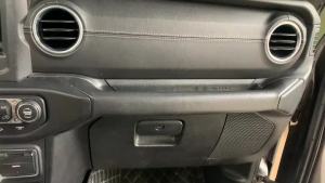 mv1 fit for Jeep Wrangler JL for Gladiator JT 2018 2019 2020 2021 2022 2023 Car Copilot Handle Storage Phone Holder 4T6N9