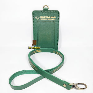 Tempat Id Card KEMENAG RI Kulit / Id Card Holder Kemenag Gantung / name tag kemenag ri tali kulit