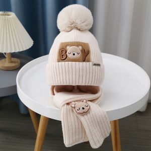 TUmama Mũ mùa đông cho trẻ em đáng yêu và Bộ khăn choàng với thiết kế hình gấu dễ thương Beanie dệt kim ấm áp với Pom Pom cho bé trai và bé gái