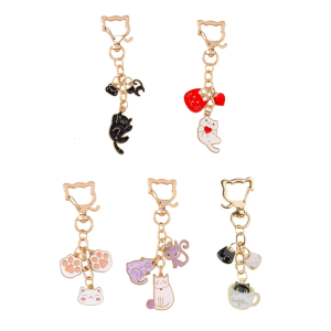 Creative Cats Bag Accessory Animal Print Keychain Metal Keychain Bags Pendant Backpack Decors For Women and Girls
