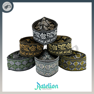 Peci Oman Bangladesh Motif Hitam Putih Ukuran anak dan Dewasa Kopiah Ustad Viral Bahan Nyaman Pici Haji Banglades Pesantren Temboro Terkenal Kopyah Ustadz Adbul Karim Bordir Kopeah Bulat Tinggi Songkok Madinah Malaysia Assagofah Terompah Turki Mesir NU