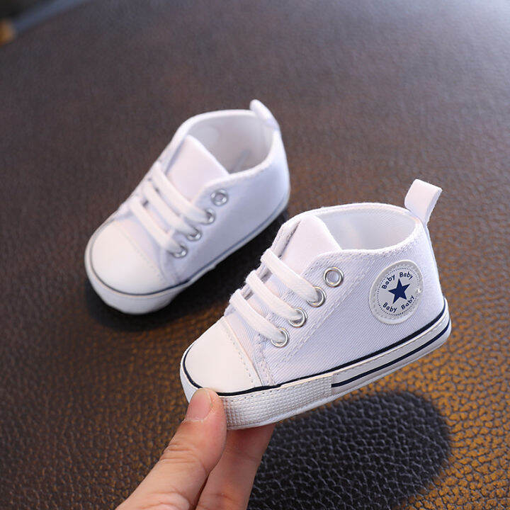 White converse baby sales boy