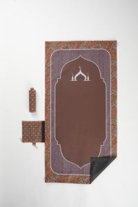 Travel Sejadah Prayer Mat | Anti-Slip | Waterproof | Ultra-Compact | Stylish | Genggam