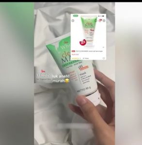 Viva White Clean & Mask untuk Kulit Berminyak & Berjerawat