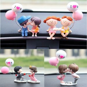 P-CUTE Auto Decor Couple Home Decor Girl Boy Car Air Vent Statues Perfume Clip Decor Car Ornaments Miniatures