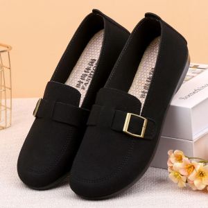 Free Shipping New WomenS Flat-Soled Soft-Bottomed Slip-On Shoes Perfect For Spring And Autumn Easy To Wear Retro Style Black